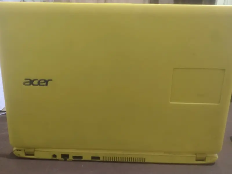Notebook Acer es1 311 - 5