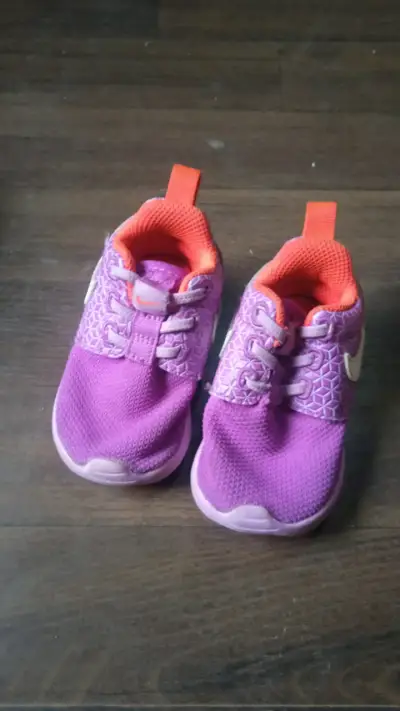 Zapatillas deportivas infantiles Nike moradas - miniatura 1
