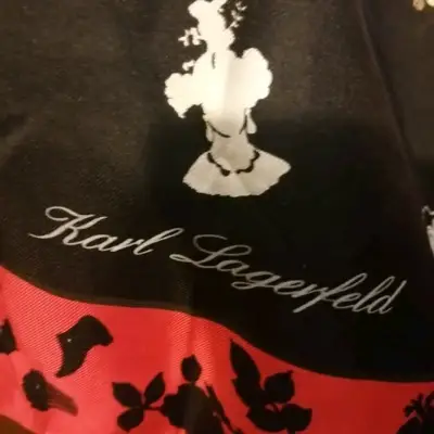 Pañuelo de seda Karl Lagerfeld diseño vintage - miniatura 1