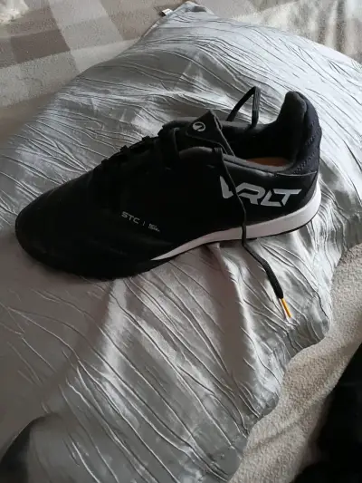 Se venden zapatillas baby futbol - miniatura 2