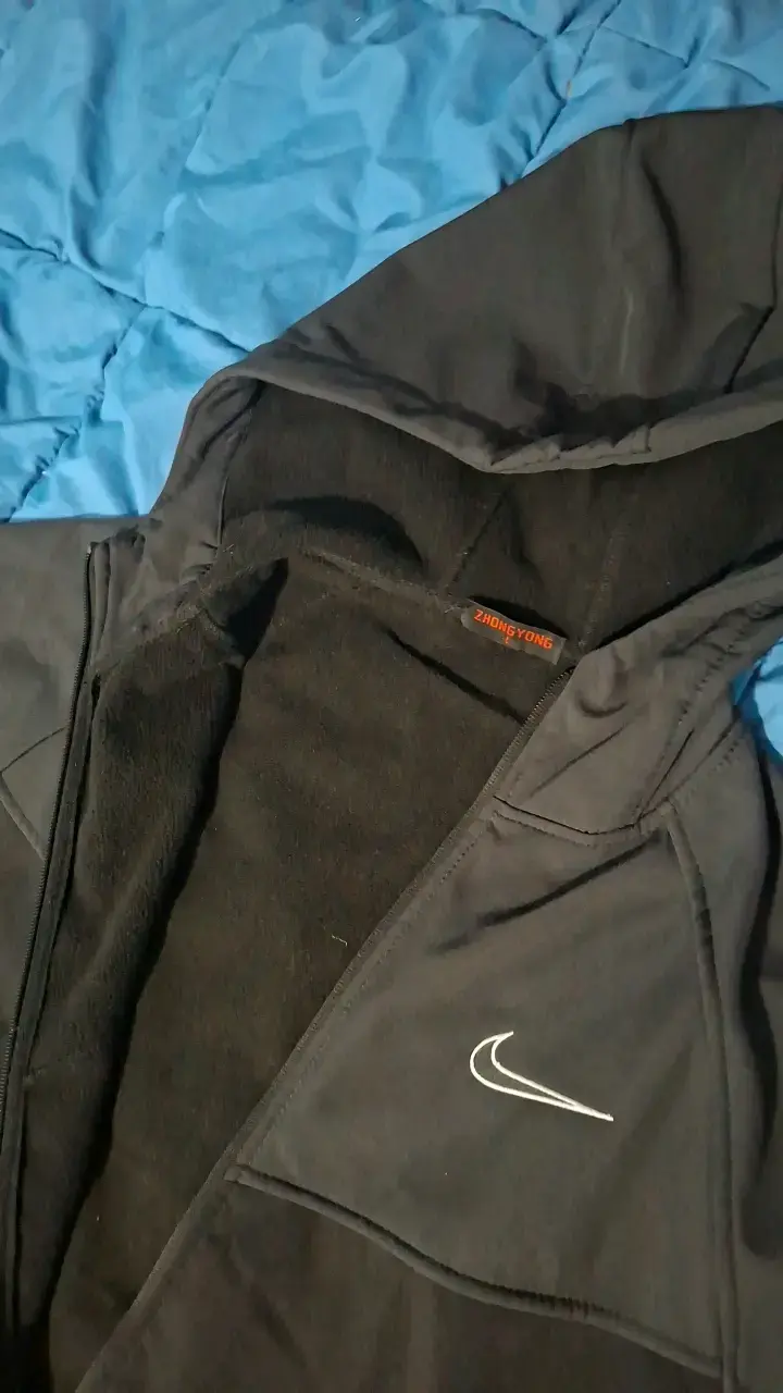 Polerón con capucha negro Nike para hombre - 2