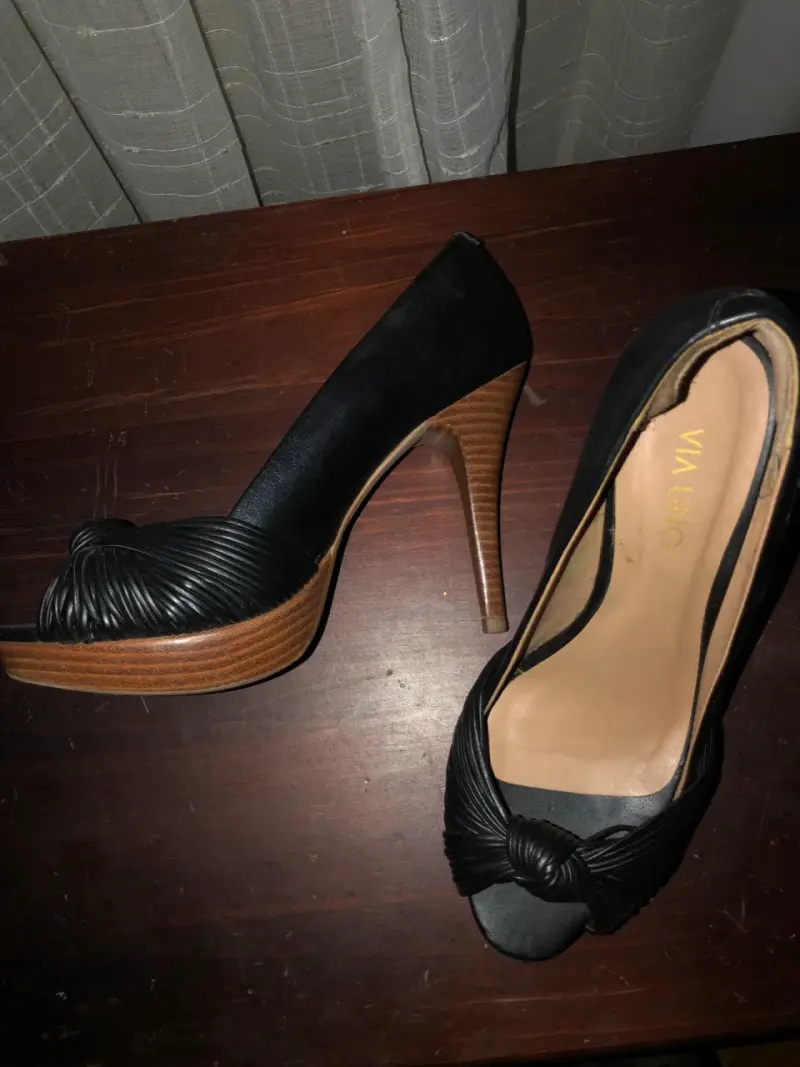 Zapatos de Tacón Negro Vía Uno con Detalle de Nudo - 2