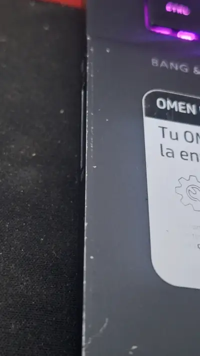Laptop HP Omen con AMD Ryzen 7 y NVIDIA RTX - miniatura 4