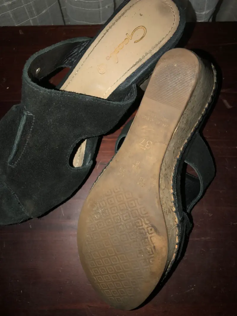 Sandalias gace de cuña negras de gamuza para mujer - 3