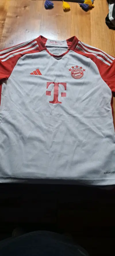 Camiseta Bayern Munich Adidas juvenil talla 13/14 - miniatura 1
