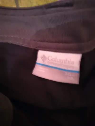 Pantalones Columbia negros para hombre talla 30 - miniatura 1