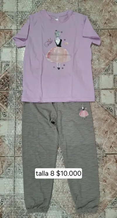 Ropa de niña y adulto - miniatura 4
