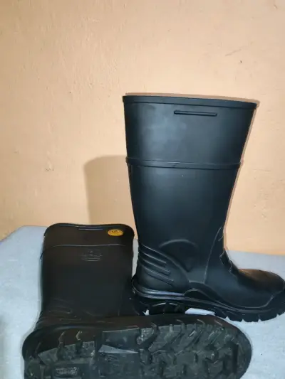 Botas de goma negras para trabajo - miniatura 2