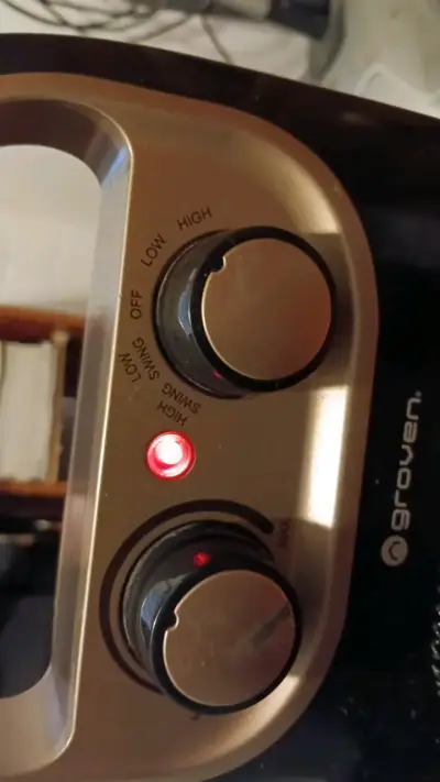 Calefactor eléctrico Groven con control de temperatura - miniatura 2