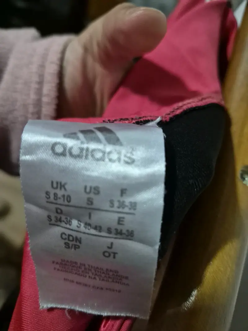 Leggings deportivos Adidas negros y rosados - 3