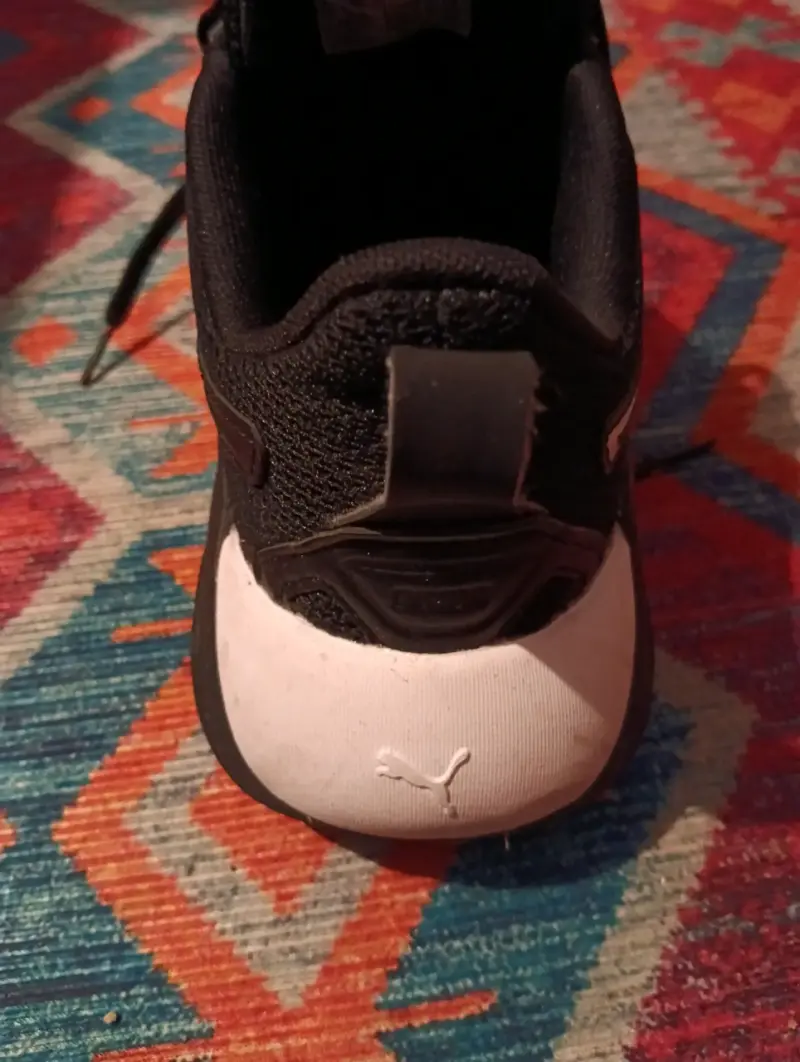 Zapatillas deportivas negras Puma para mujer - 3