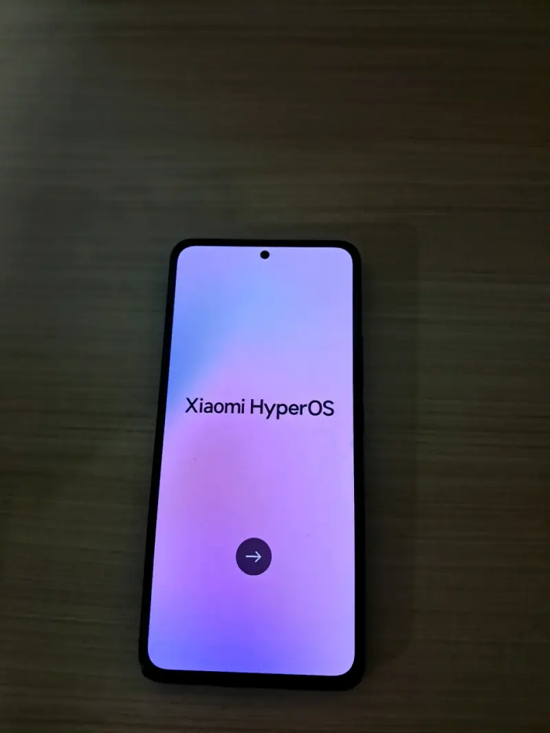 Smartphone Xiaomi Redmi Note 14 con cámara de 108MP - 2