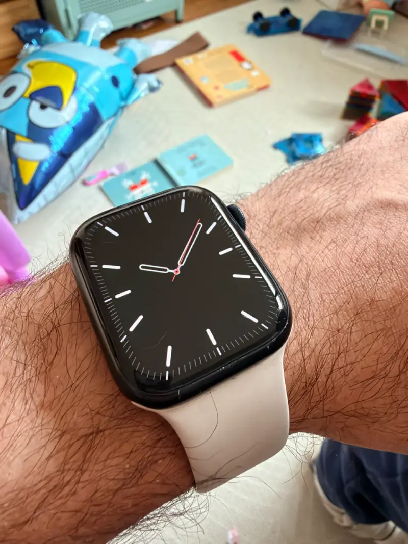 Apple Watch Series 9 - 45mm - GPS - 1