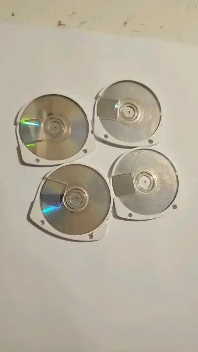 Lote juegos PSP - miniatura 2