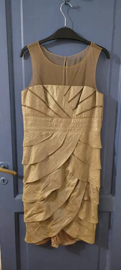 Vestido dorado con bolero Privilege talla 42 - miniatura 2