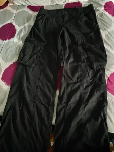 Cargos negro HyM - miniatura 1