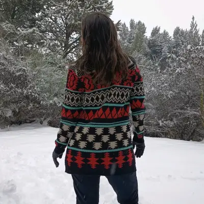 Cárdigan de lana con diseño étnico para mujer - miniatura 2