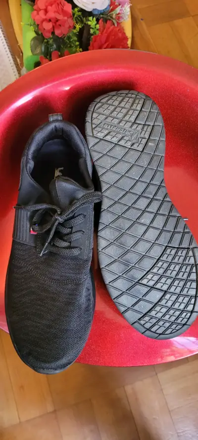 Zapatillas negras Michelin modelo 22Q1-CR05 - miniatura 3