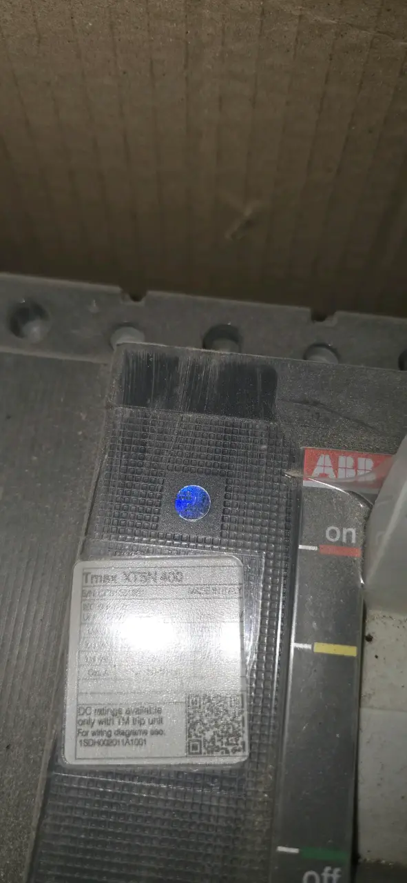 Interruptor automático Tmax XT5N 400 - 5