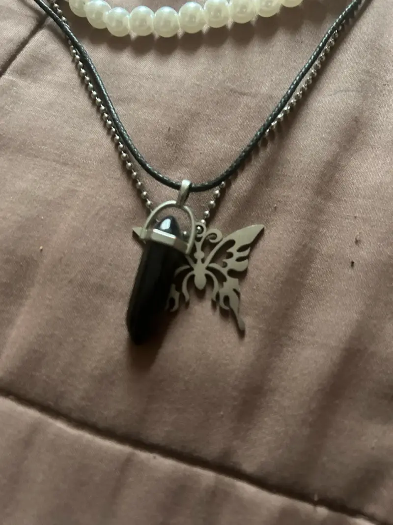 Conjunto de joyería alternativa con anillos y collares - 2
