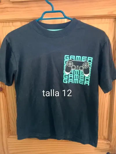 Conjunto de ropa para niño talla 12-14 - miniatura 3