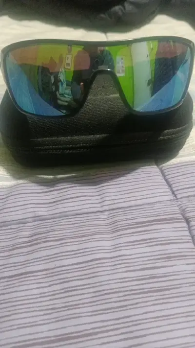Gafas de Sol Deportivas Oakley con Estuche - miniatura 2