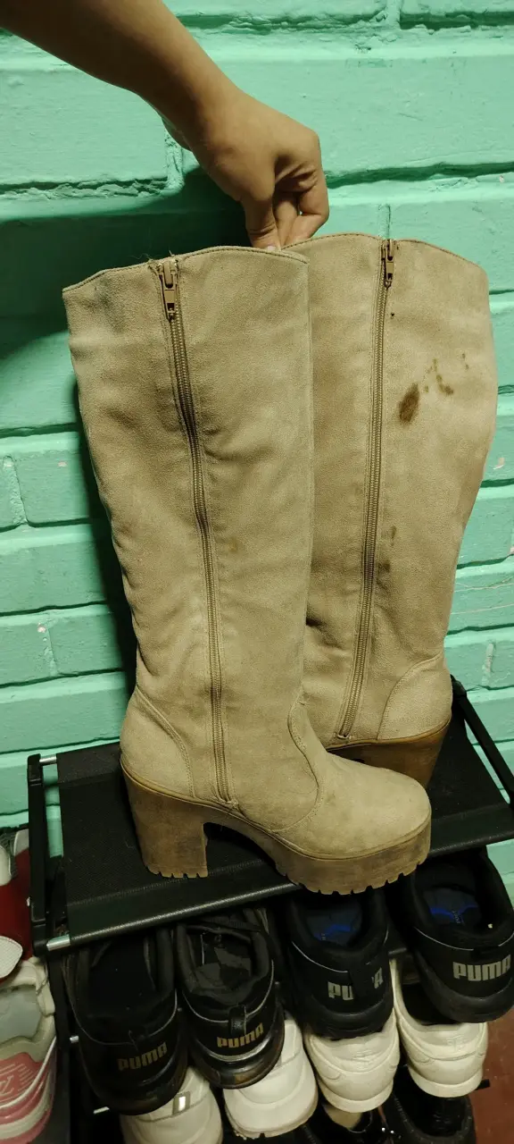 Botas beige con flecos de gamuza - 2