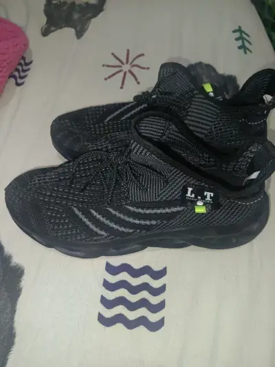 Zapatillas deportivas negras para hombre - miniatura 2