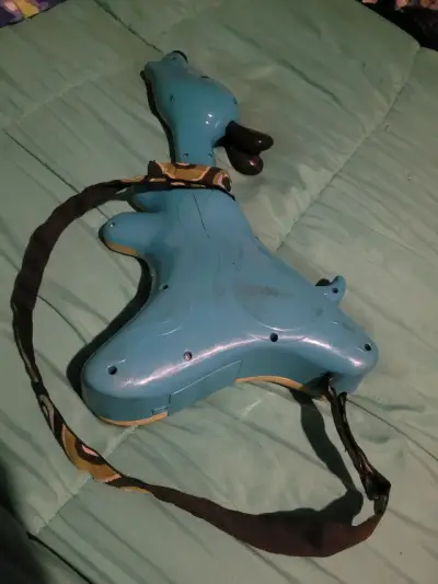 Guitarra de juguete interactiva para niños - miniatura 2