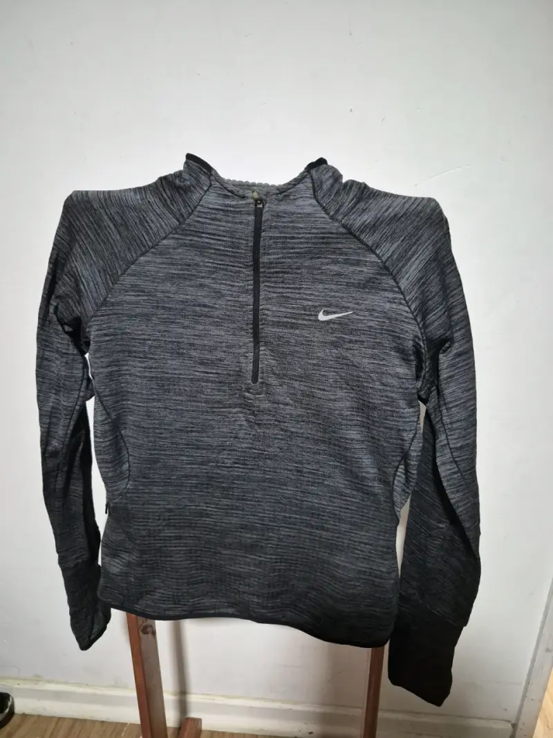 Polerón deportivo Nike Dri-Fit gris para hombre - 1