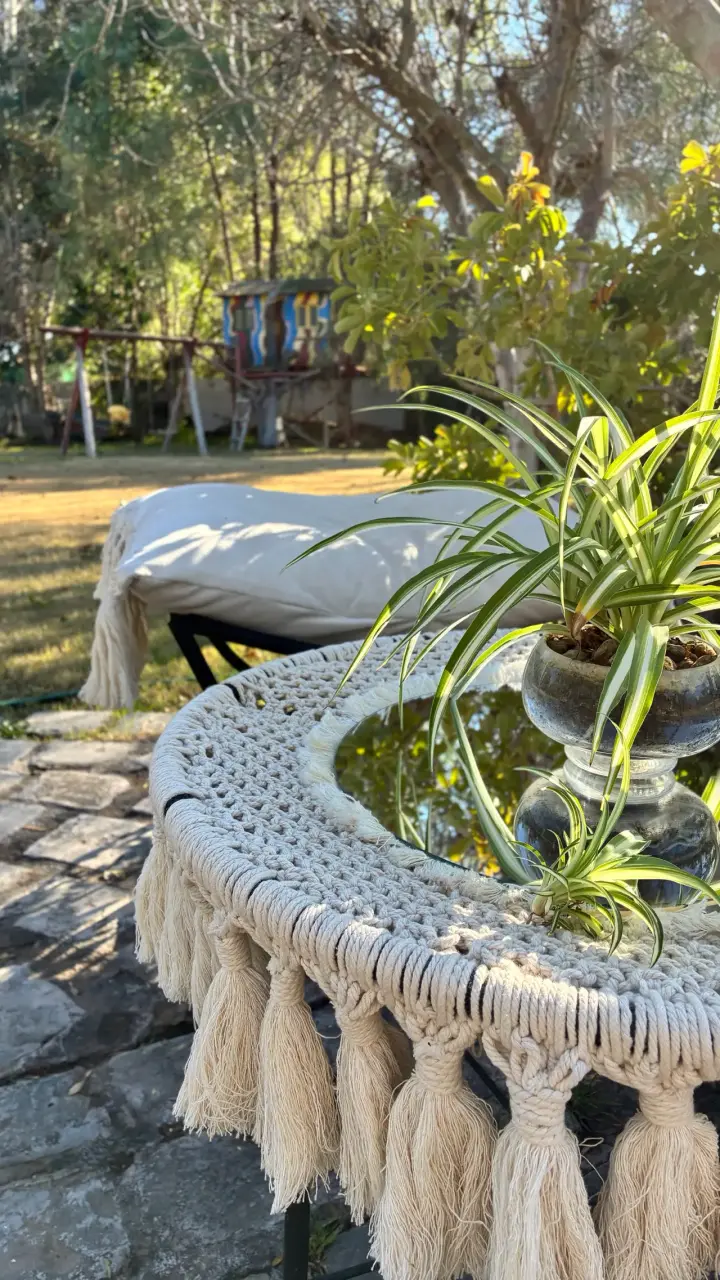 Conjunto Boho de Mesa y Banqueta en Macramé - 3