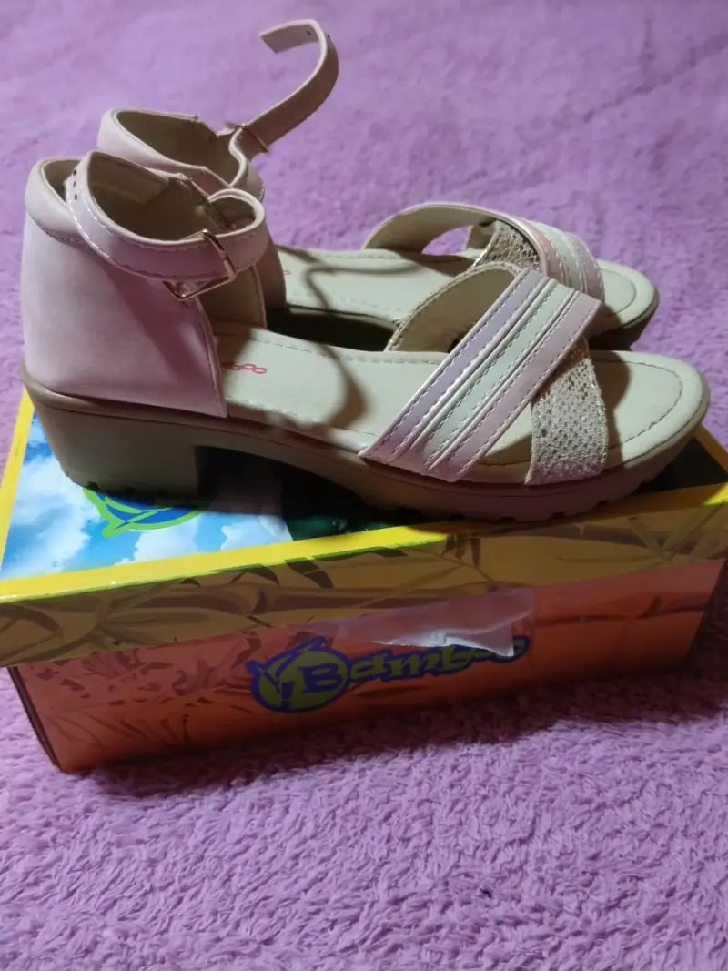Sandalias de niña rosadas con tacón Bambina N° 34 - 4