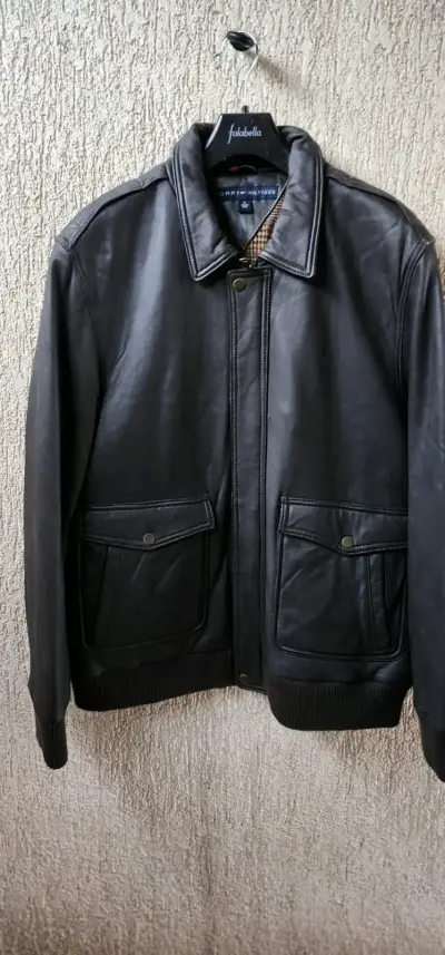 Chaqueta de cuero negra Tommy Hilfiger - miniatura 1