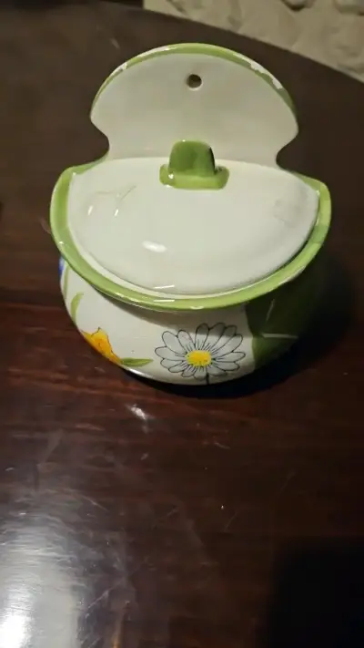 Salero o azucarero  de cerámica pintado a mano - miniatura 1