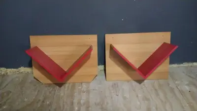 Estantes de madera con diseño moderno - miniatura 2