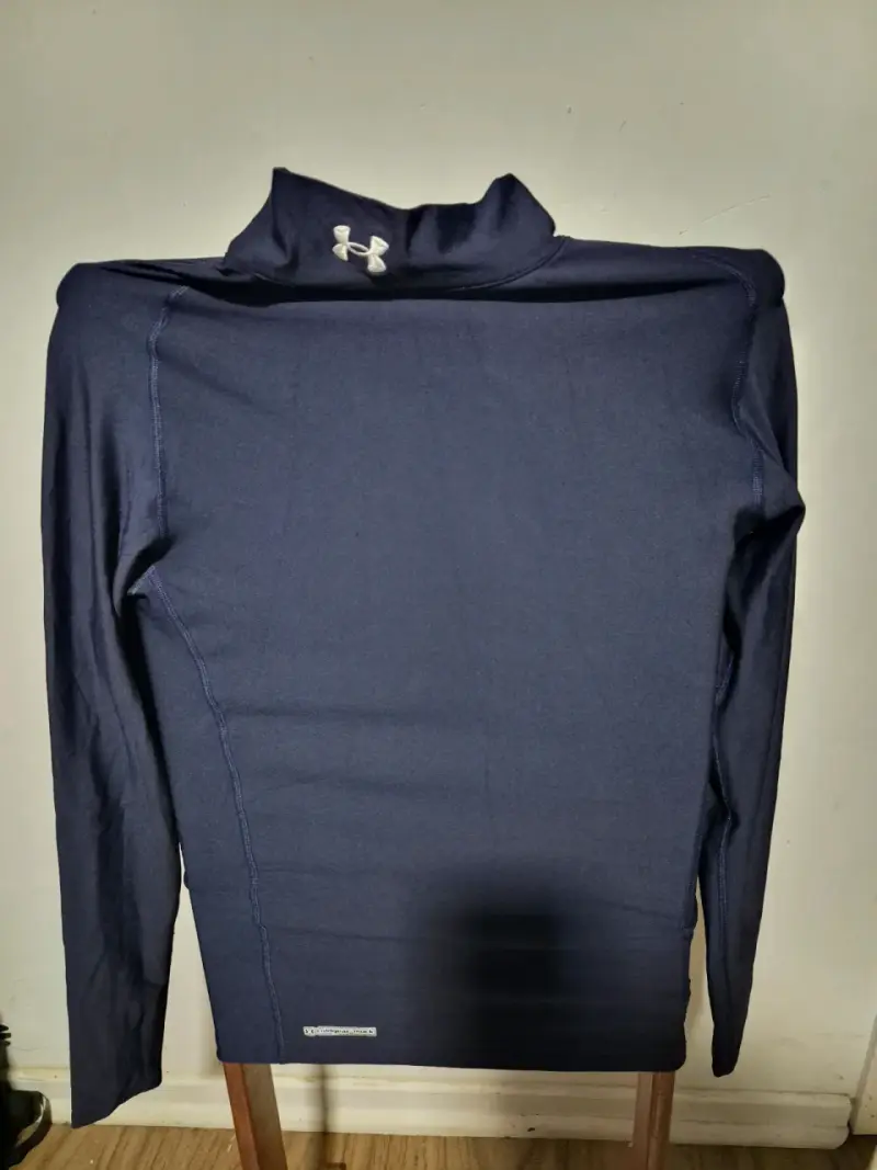 Polera térmica azul Under Armour ColdGear - 1