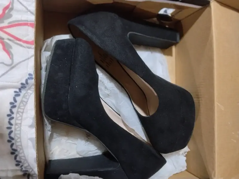 Zapatos de tacón alto negros Via Uno - 1
