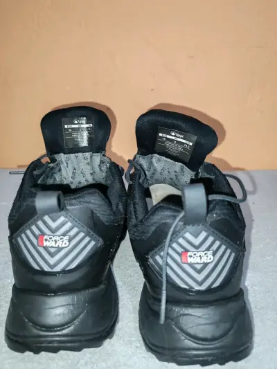Zapatillas de trekking negras Upp Vulcano con suela Vibram - miniatura 4