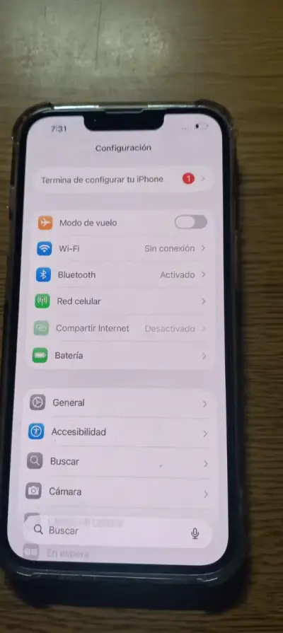 iPhone con funda transparente y buena batería - miniatura 3