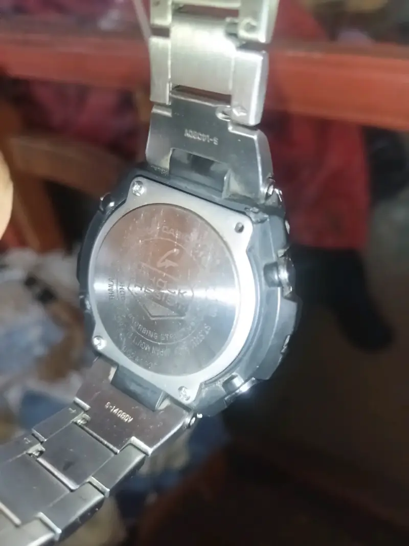 Reloj Casio G-Shock resistente al agua - 2