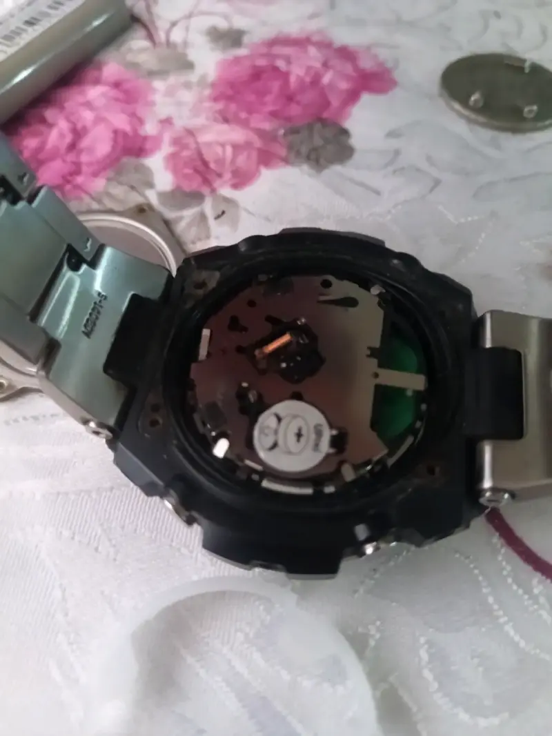 Reloj Casio G-Shock resistente al agua - 3
