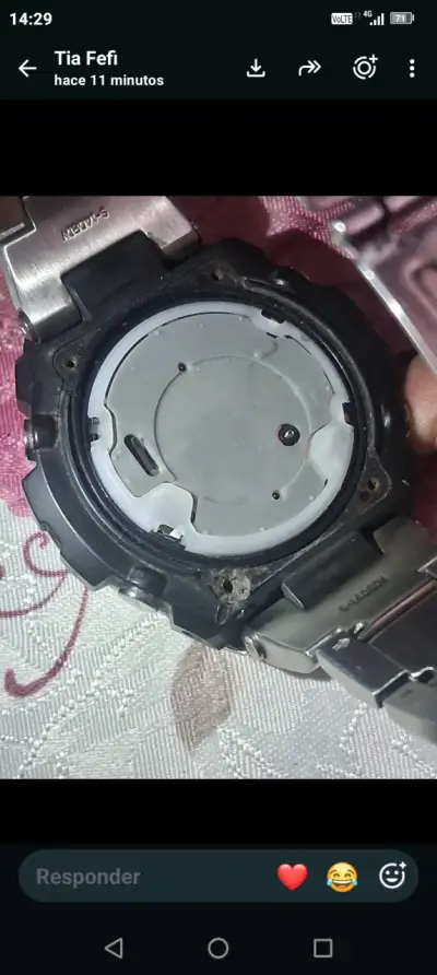 Reloj Casio G-Shock resistente al agua - miniatura 4