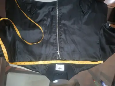 Chaqueta bomber negra - miniatura 4