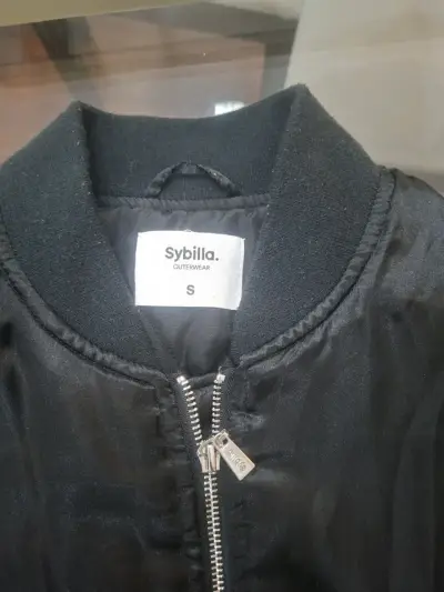 Chaqueta bomber negra - miniatura 5