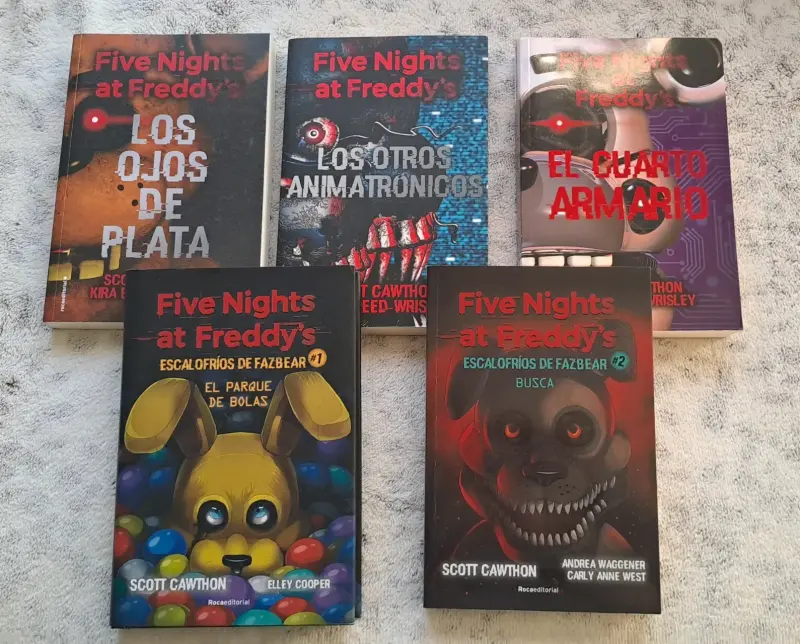 Colección de libros Five Nights at Freddy's - 1