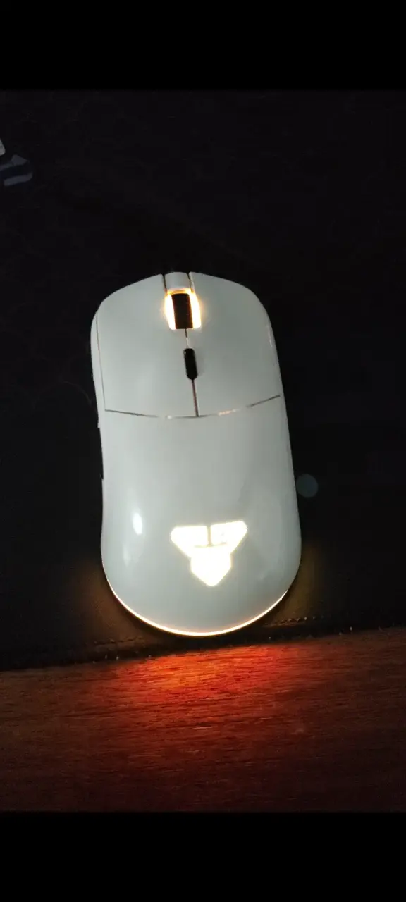 Mouse Gamer Fantech Helios UX3 RGB Blanco - 2
