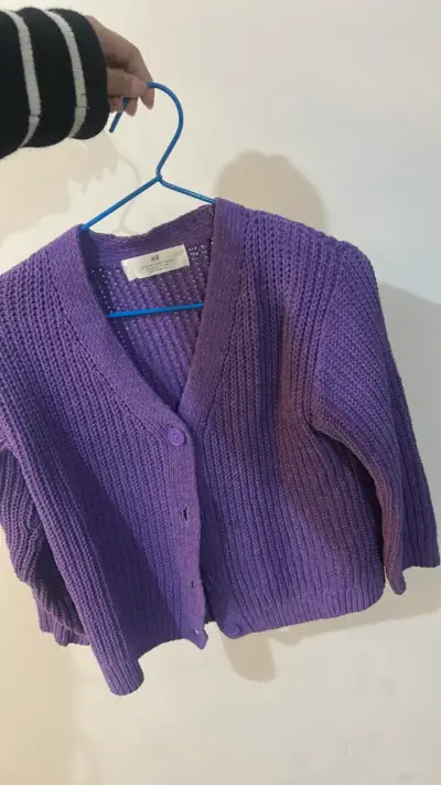 Cardigan morado de punto para niños H&M - miniatura 1