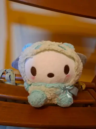 Peluche de pochaco azul y verde con lazo - miniatura 1