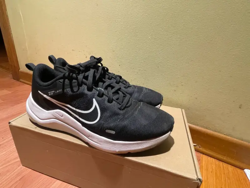 Zapatillas Nike Downshifter 12 Negras Hombre - 3
