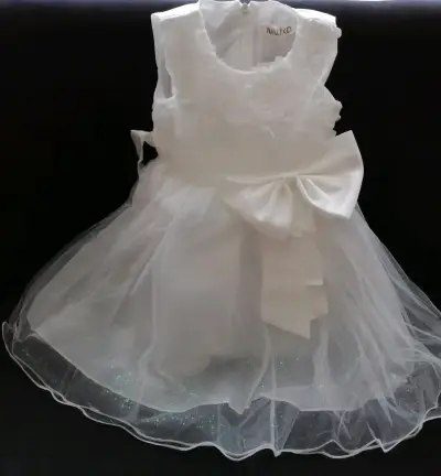 Vestido de fiesta para niña con lazo grande - miniatura 2